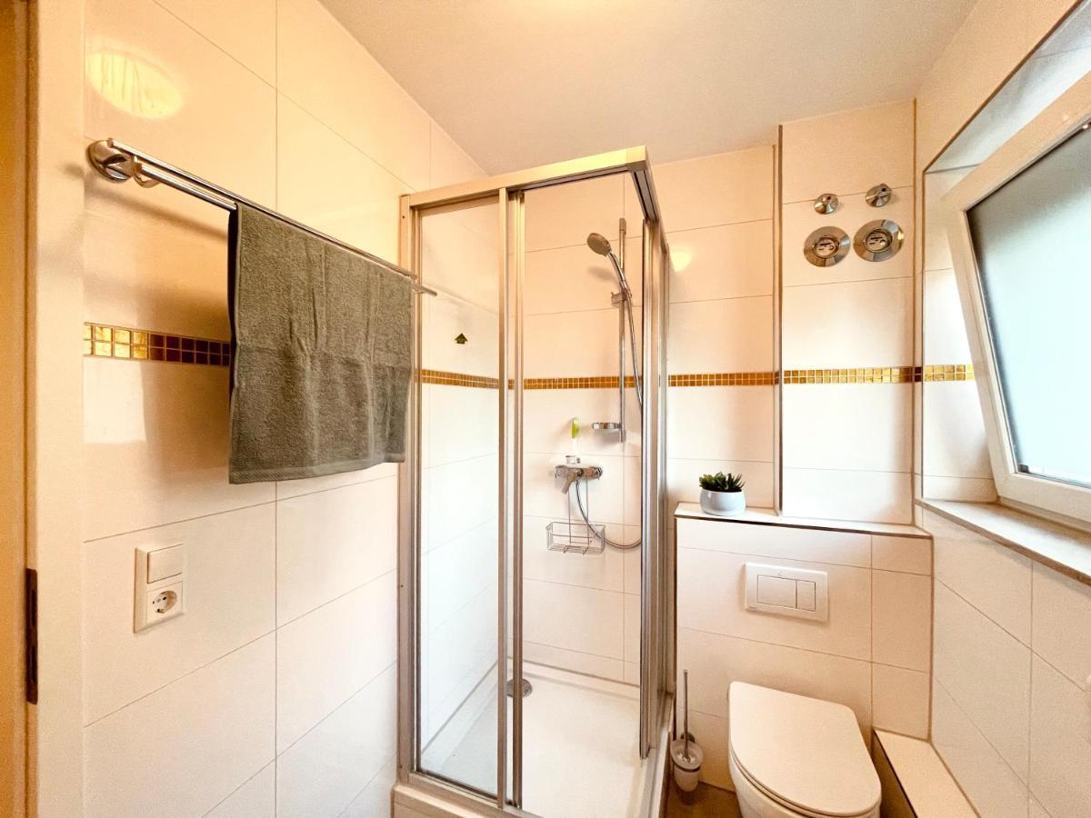 Frisch Renoviertes Und Charmantes Apartment Stuttgart Exterior foto